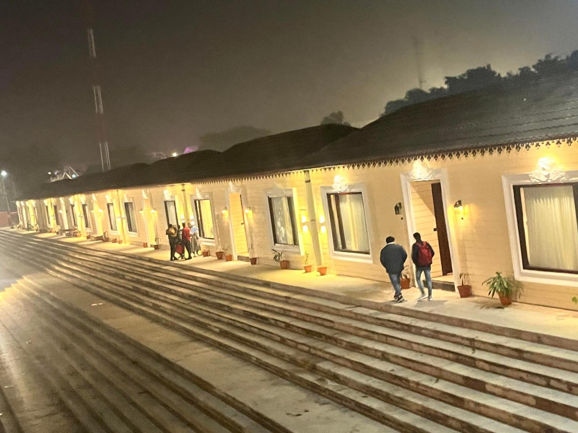 Ayodhya Haat Luxury Cottages Exteriér fotografie